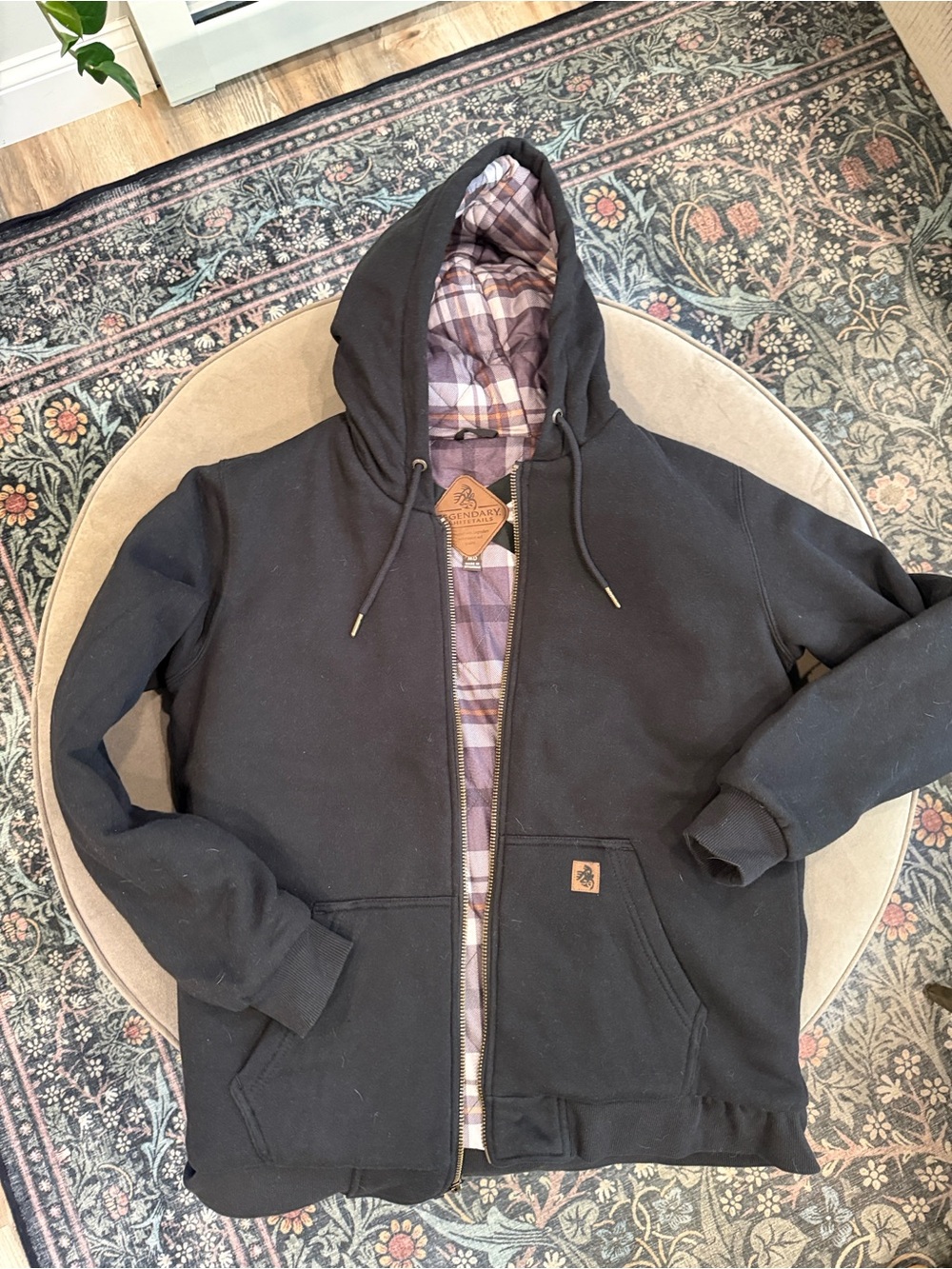 Legendary Whitetails Conceal Carry Hoodie NWT